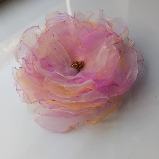 Brosa floare organza ombre multicolor