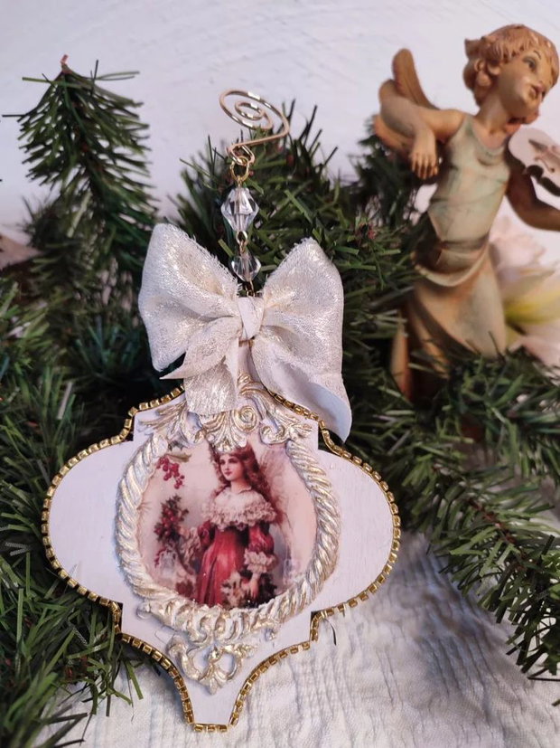 Povești dantelate și îngeri protectori-Ornament handmade Craciun