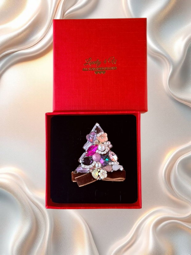 Brosa brad LOVELY CHRISTMAS TREE simbol al bucuriei și luminii, bijuterie handmade cu mesaj pe verso ' Sparkle every day, LOVE YOURSELF