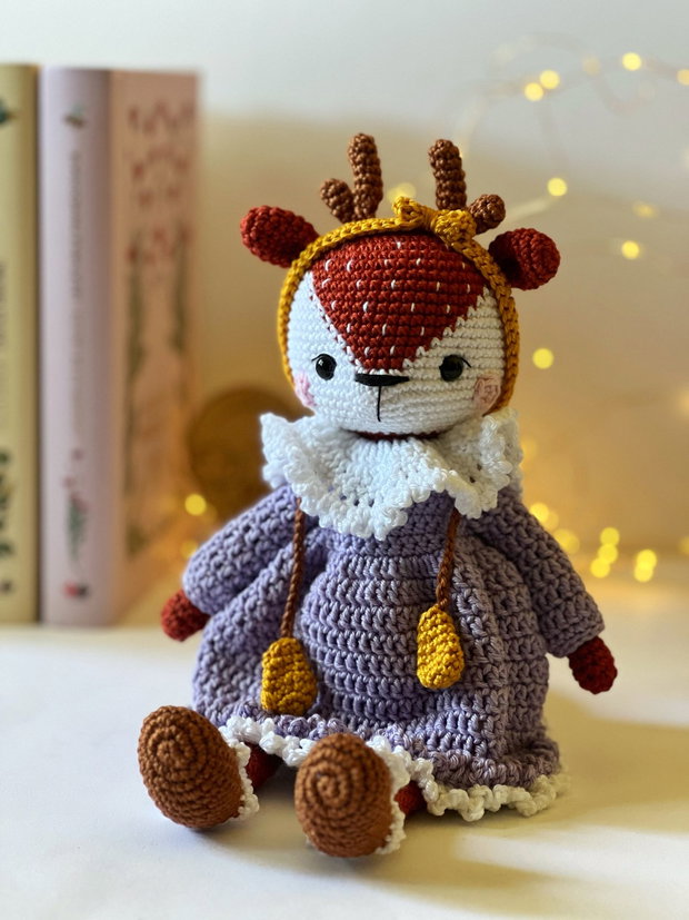 Whimsical woodland - Caprioara - Jucarie crosetata manual