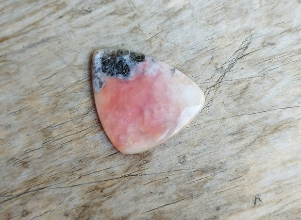 Cabochon opal roz, 35x28 mm