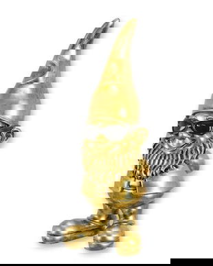 Gnom-statueta aurie din rasini