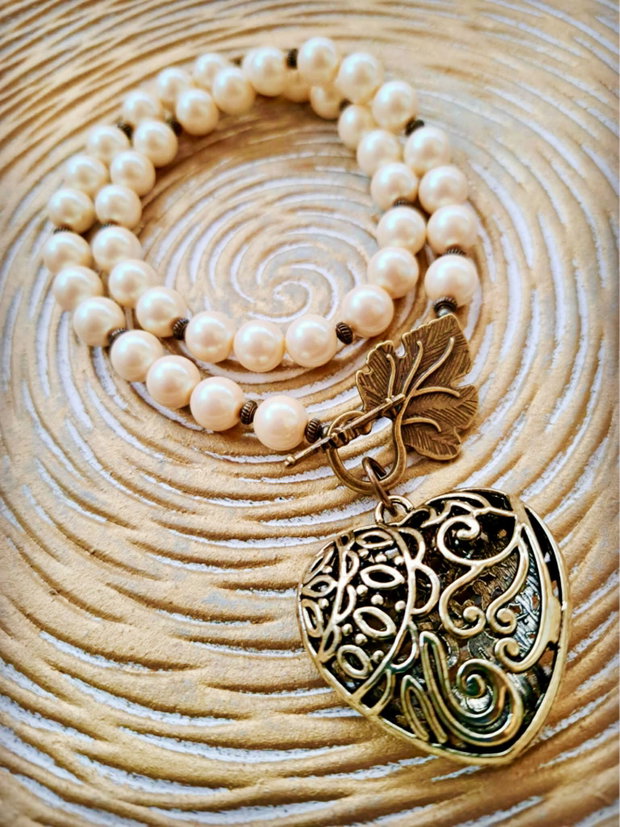 Set Colier și cercei perle Swarovski crem & inima bronz aurie