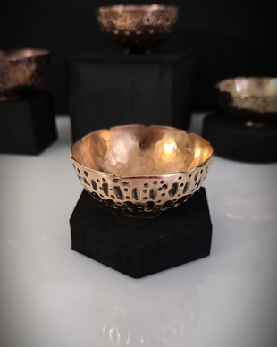 Bol decorativ din bronz '' Echoes of time''