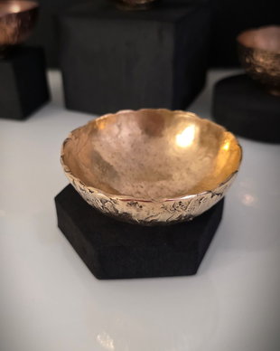 Bol decorativ din bronz ''Imprint''