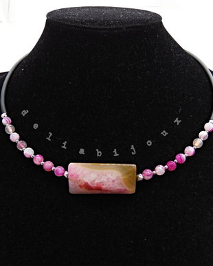 Colier statement din agate naturale  pandantiv agat fațetat, handmade, design modern (cod1360)