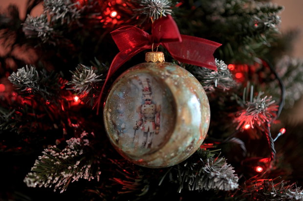 Glob concav : Vintage Christmas- Spărgătorul de nuci