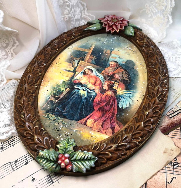 Set cadou Craciun format din tablou si decoratiune pentru brad - tema "Nasterea Domnului"