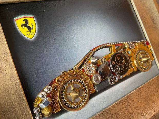 Masina sport model Ferrari Cod M 622・Cadou pentru pasionații de Ferrari・Cadouri steampunk・Decoratiune Ferrari