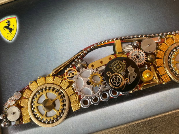 Masina sport model Ferrari Cod M 621・Cadou pentru pasionații de Ferrari・Mașină model Ferrari pentru birou・Mașină de colecție Ferrari