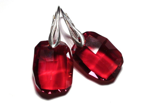 Cercei Cristale Swarovski rosii - CE256.3 - cercei rosii, cercei argint 925, cercei pietre mari, cercei ocazie, cercei cadou, cadou iubita, cadou sotie, cercei cristale rosii, cercei nasa