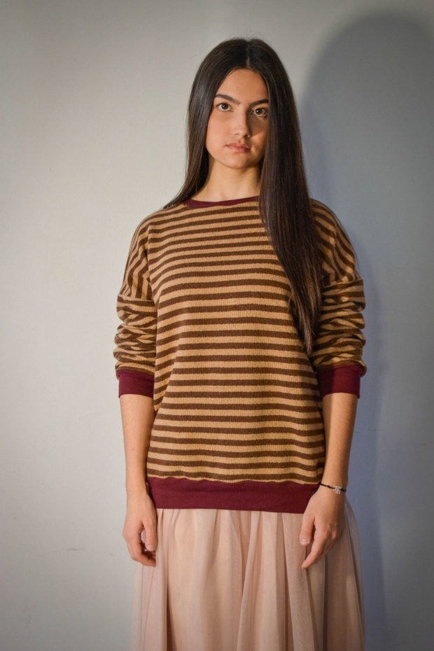 Bluzon oversize cu dungi din bumbac tip french terry
