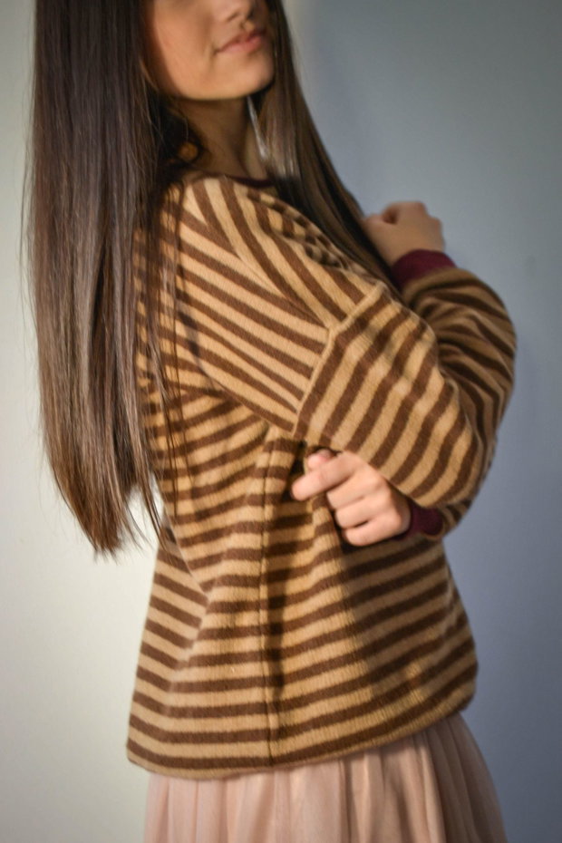 Bluzon oversize cu dungi din bumbac tip french terry