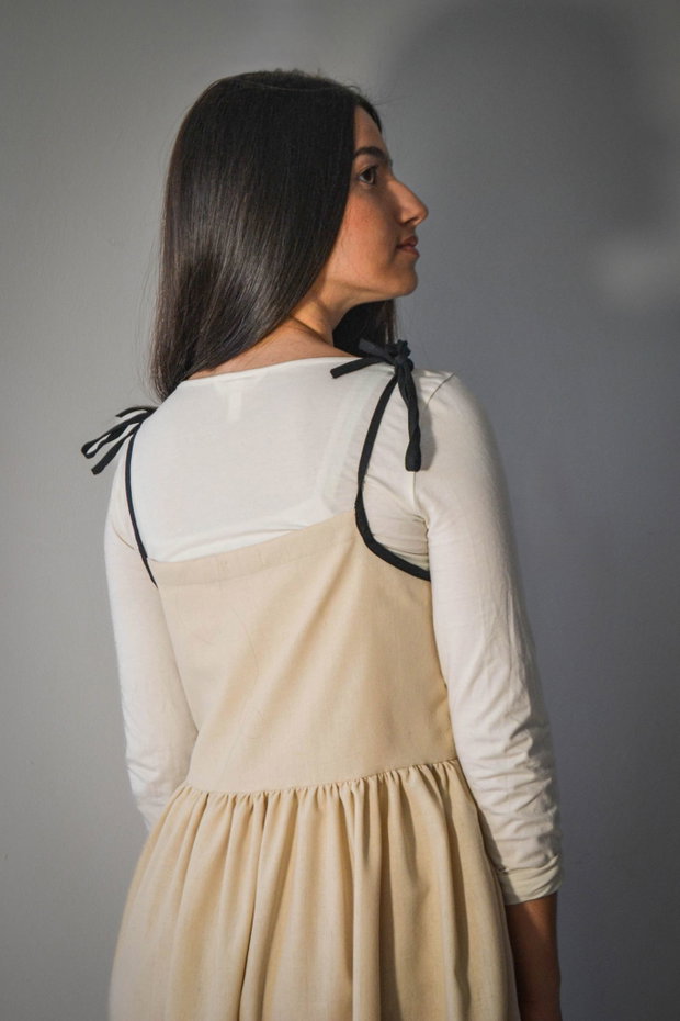 Rochie cu bretele subțiri, culoare ivory, din amestec de in și vâscoză