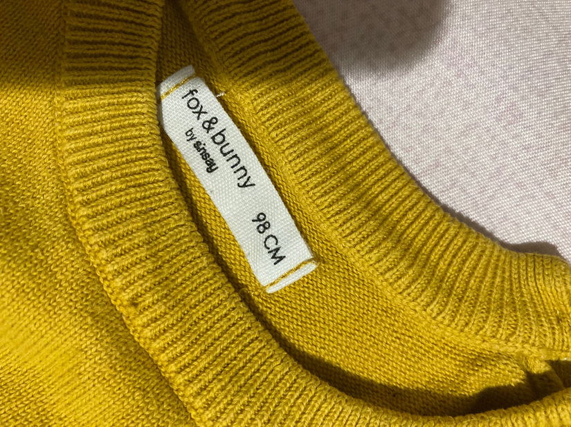 Pulover Sinsay copii cu ursuleț, mărimea 98 (potrivit 92)