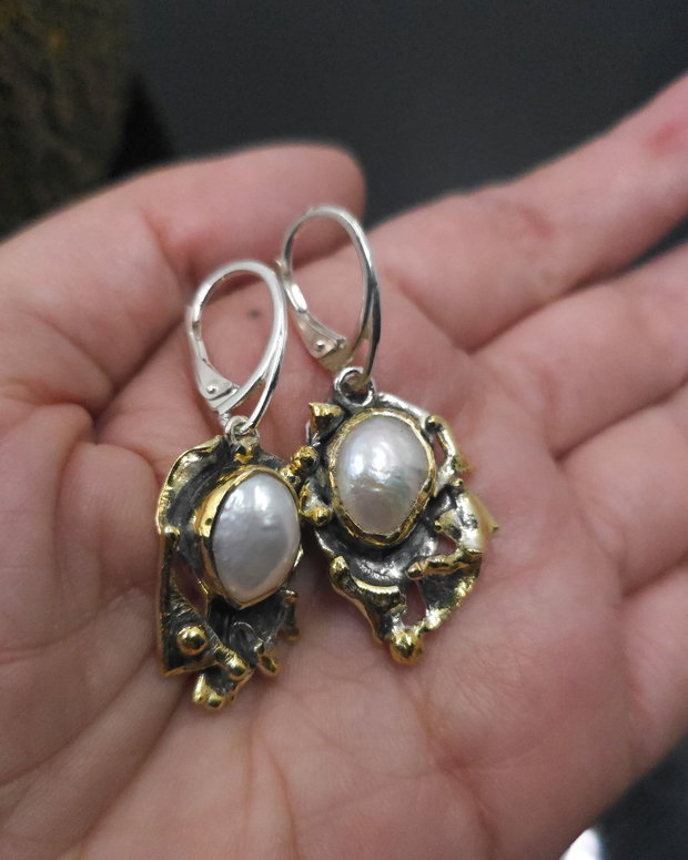 Cercei asimetrici din argint si perle, cercei argint, cercei statement, cercei handmade