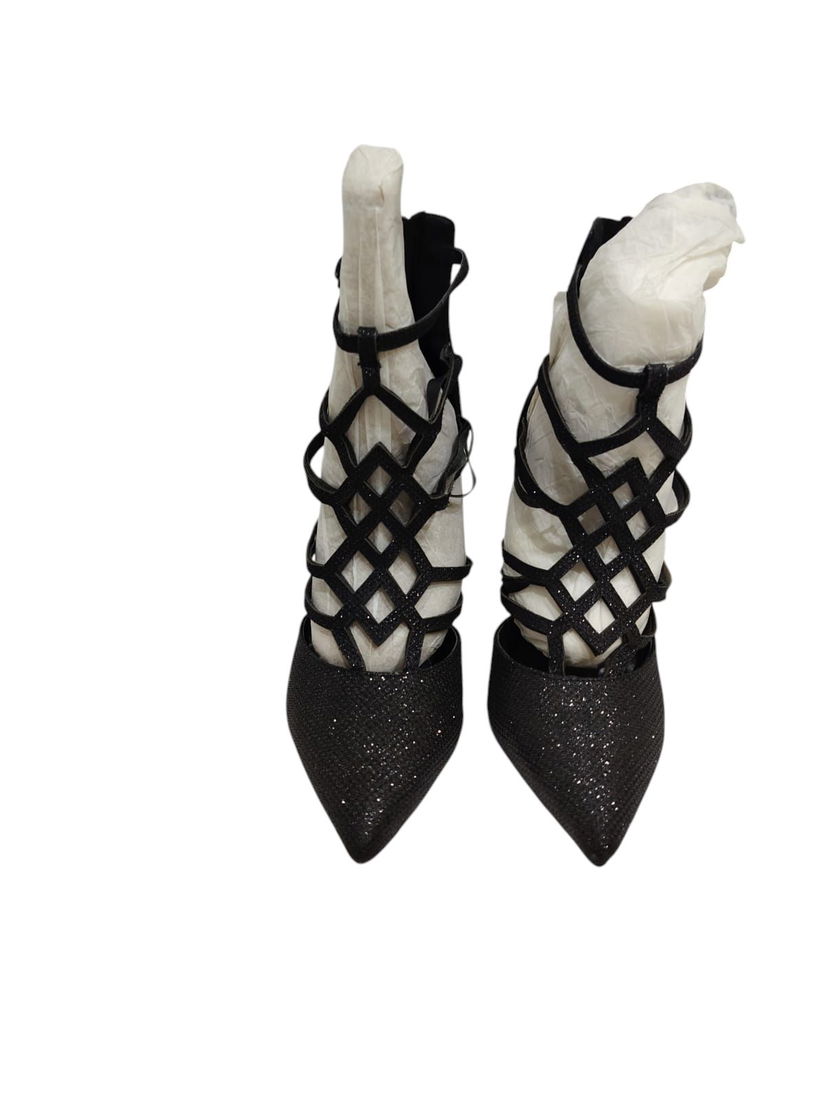 Pantofi cu toc mărimea 35