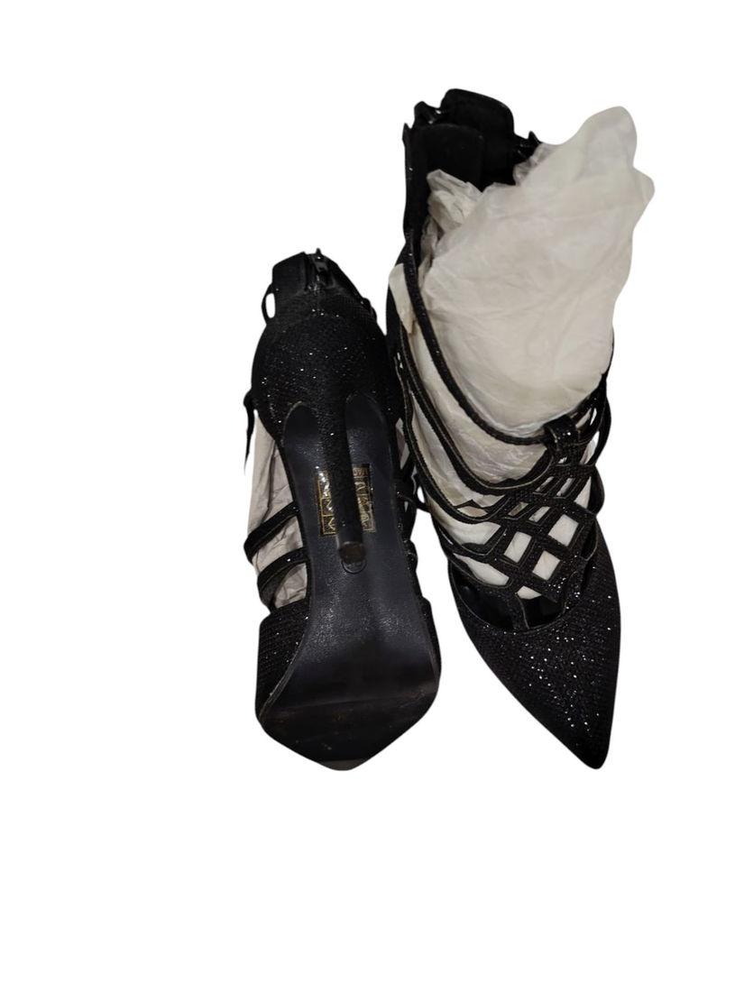 Pantofi cu toc mărimea 35