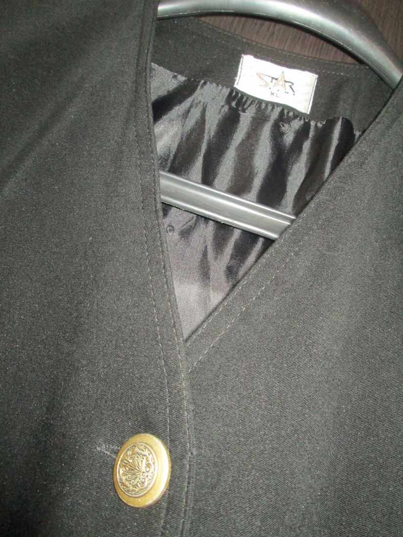 vesta eleganta dame L