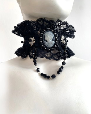 Chocker punk・Cristale si margele fatetate・Colier steampunk cu camee・Colier punkart