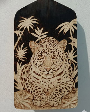 Leopard - Artă pe Lemn Ars