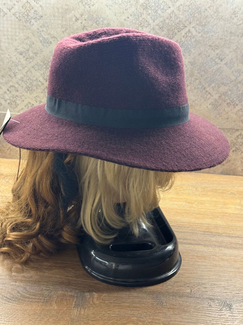 PALARIE SUPERBA PIMKIE,BLEND LANA, NOUA CU ETICHETA MARIME M