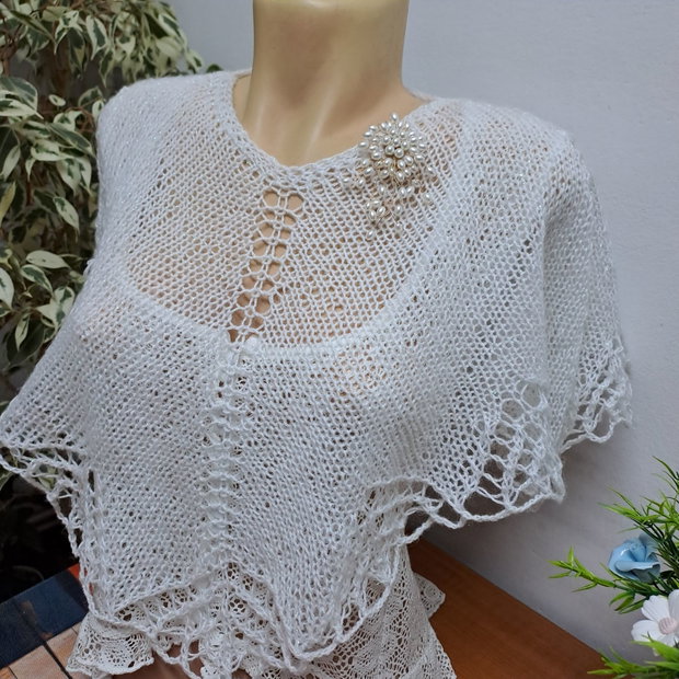 Capă/bolero alb