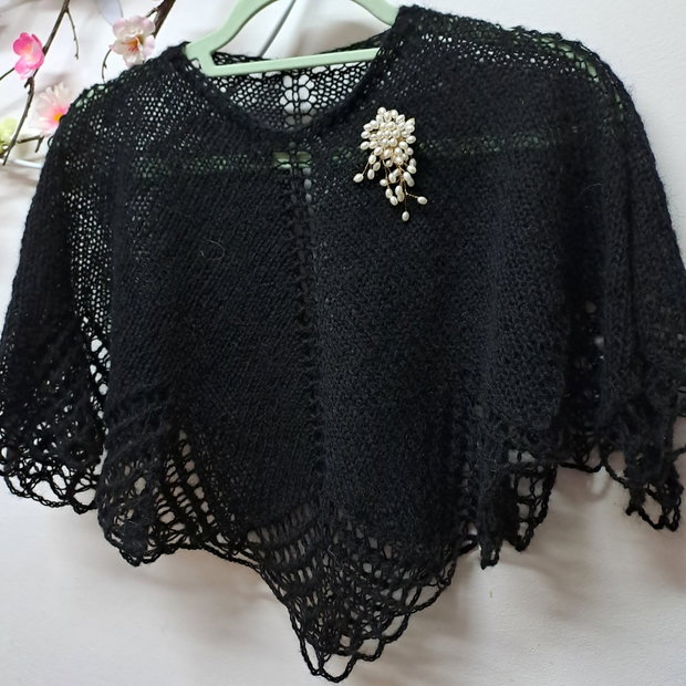 Capă/bolero negru