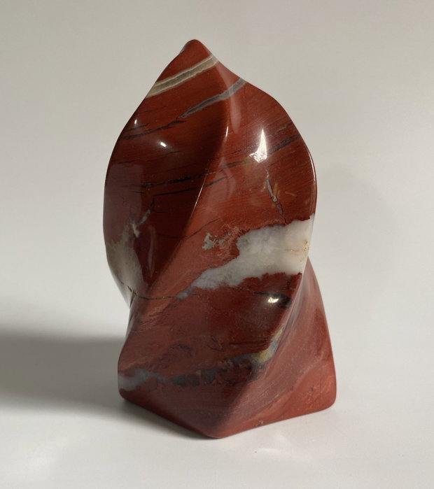 Jasp Rosu - Sculptura piatra semipretioasa