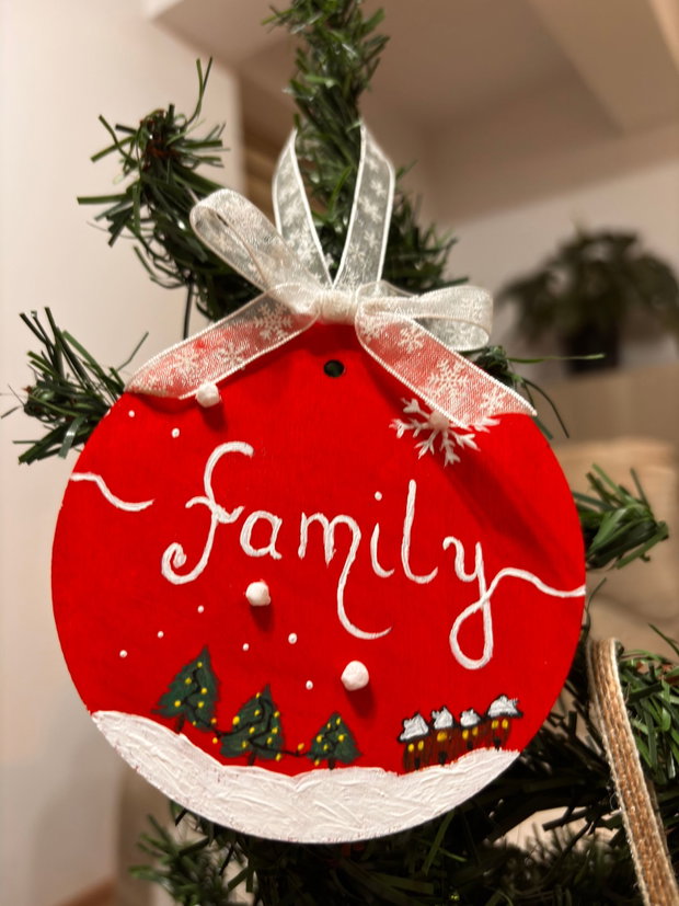 Ornament / glob / cadou Craciun familie personalizat