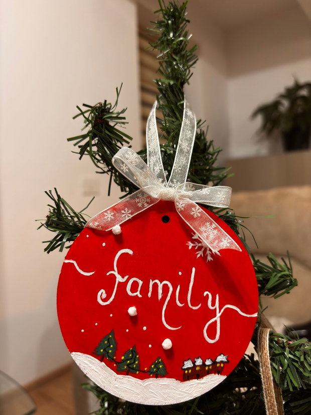 Ornament / glob / cadou Craciun familie personalizat