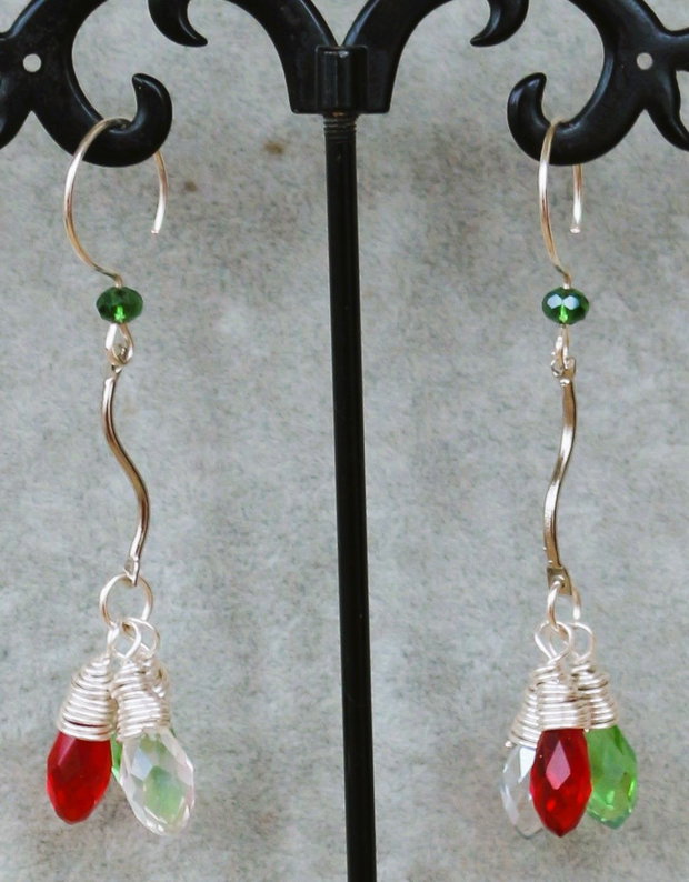 Cercei handmade cu cu cristale fatetate