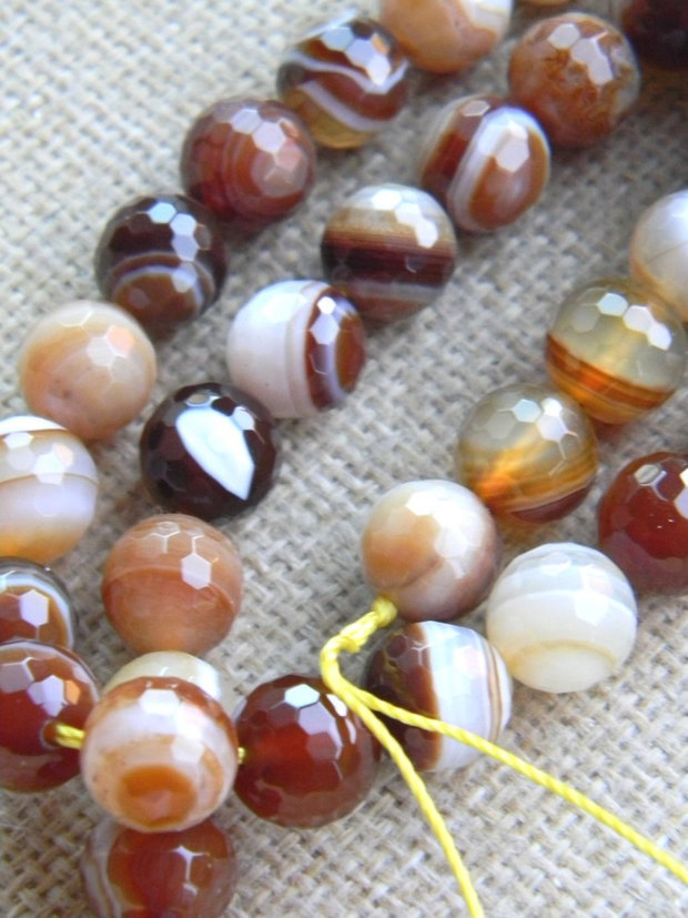 Agate fatetate 10 mm (F29)