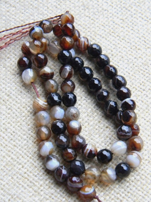 Agate fatetate 6 mm (AV2)