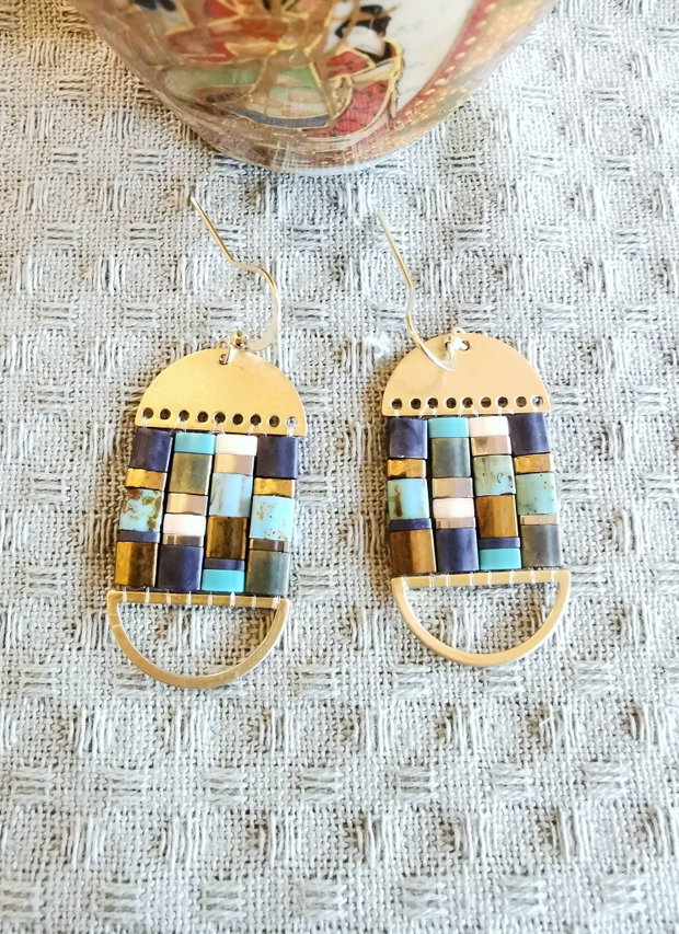 Cercei Boho Dangle cu Tila albastru si bronz, tortite placate cu aur 14k