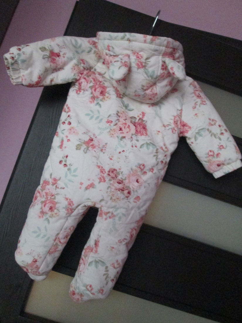 salopeta  calduroasa bebe 6-9 luni