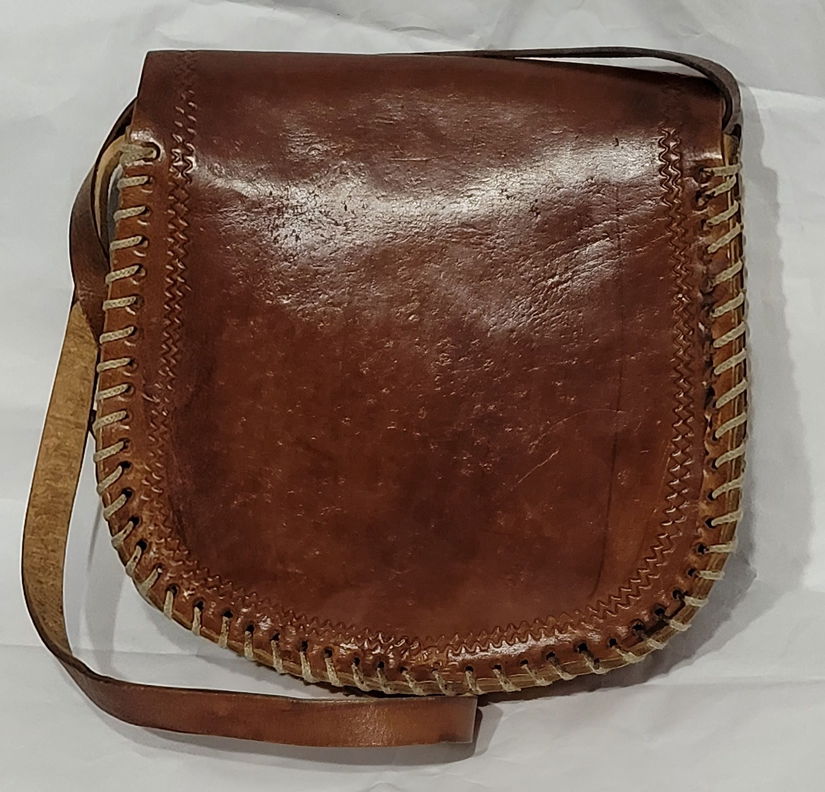 Geanta tolba din piele naturala