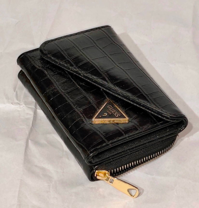 Guess portofel multiplu compartimentat