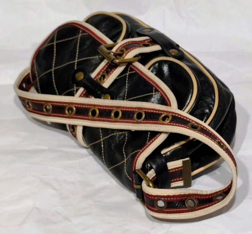 Geanta piele Coccinelle