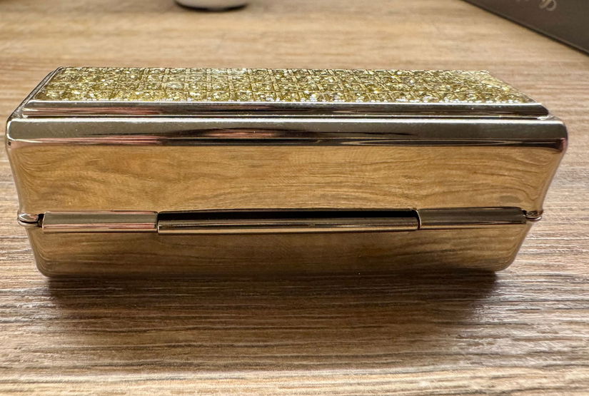 ETUI/BIJUTERIE RUJ ELEGANT CU OGLINDA IN INTERIOR