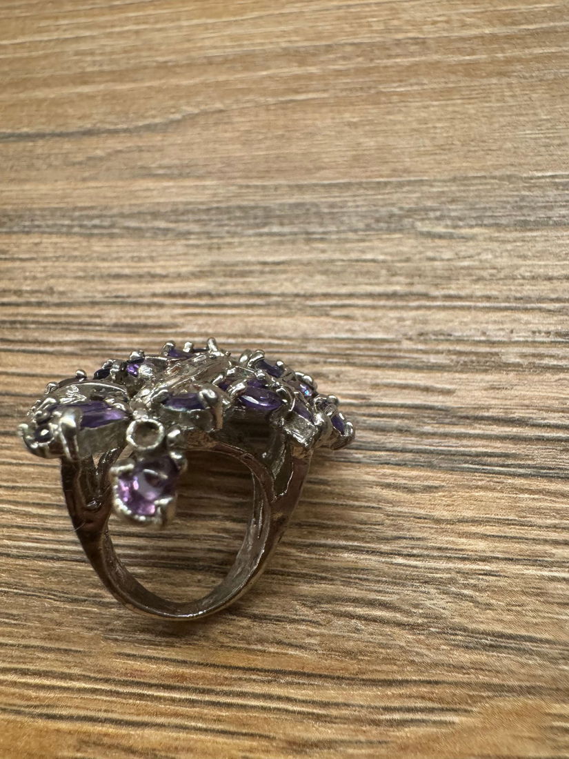 INEL DEOSEBIT CRISTALE