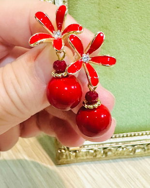 CERCEI RED FLOWER DROP