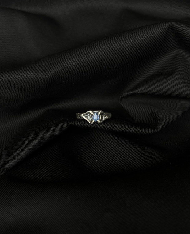 Inel din argint 925 cu safir piesă unicat