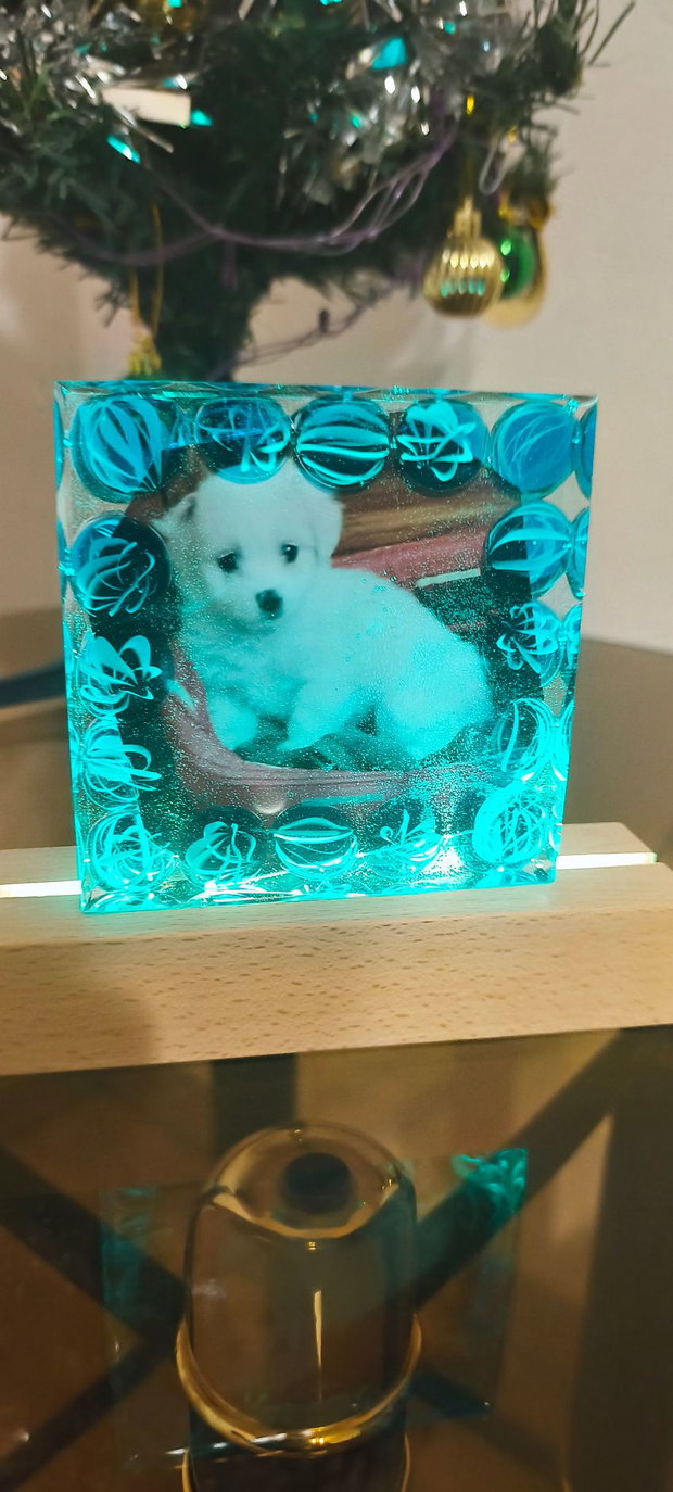 Decorațiune unicat din rășină cu fotografie iluminare LED