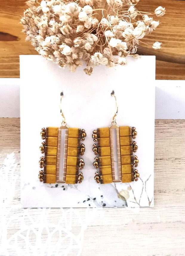 Cercei Dangle cu Myiuki Tila mustar si bronz, cercei unici designer