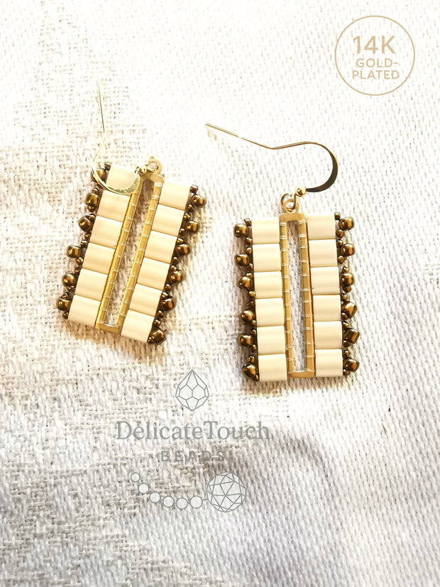 Cercei Dangle cu Myiuki Tila crem si bronz, cercei unici designer