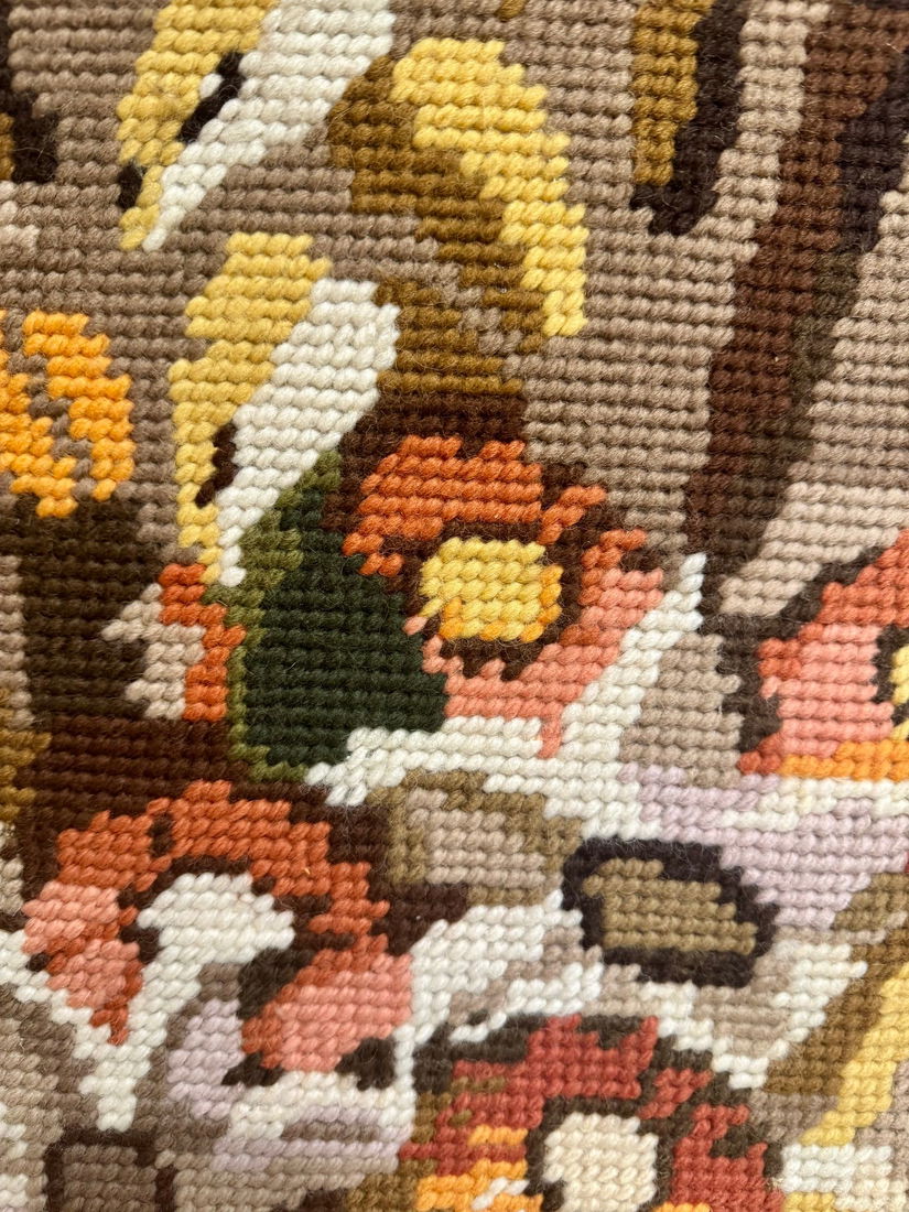 SUPERB PERETAR CUSUT MANUAL,SUPORT LEMN,VINTAGE ,GERMANIA