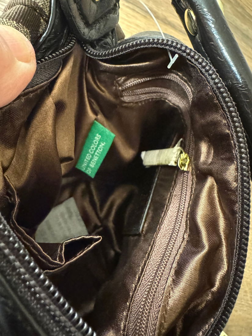 GEANTA BENETTON SPLENDIDA MATERIAL TEXTIL CU LOGO SI PIELE LACUITA