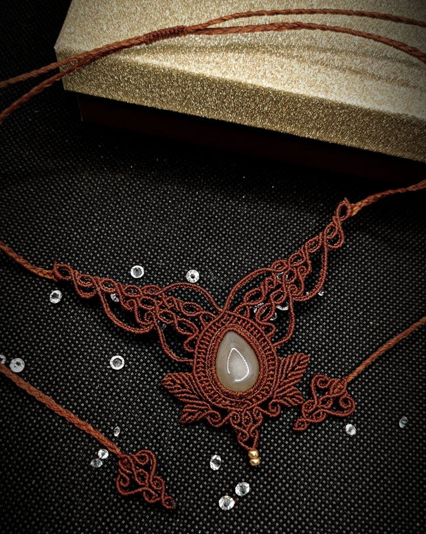 Colier Frunze Micromacrame Cristal Agata