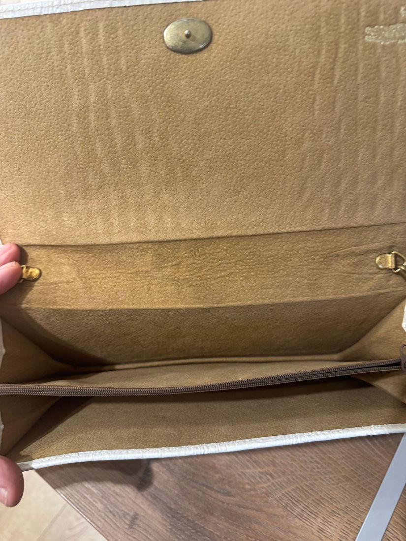 POSETA PLIC VINTAGE PIELE CROCODIL ALB AN 1955